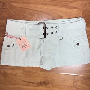 (Reposh! Used in great condition) Vintage Abercrombie & Fitch Skort with Belt